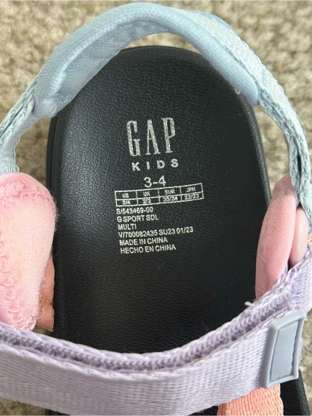 GAP customizable sandals provide